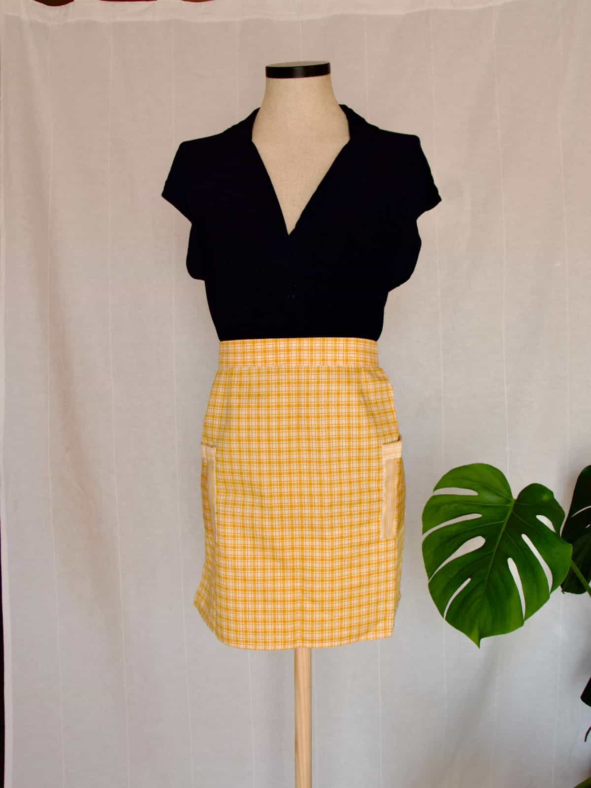 Checkered Apron